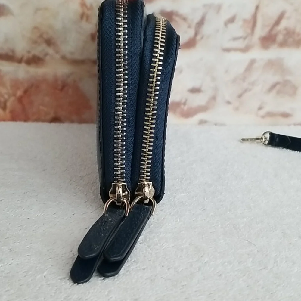 New kate spade Jeanne Large Carryall Wristlet - Picture 4 of 8